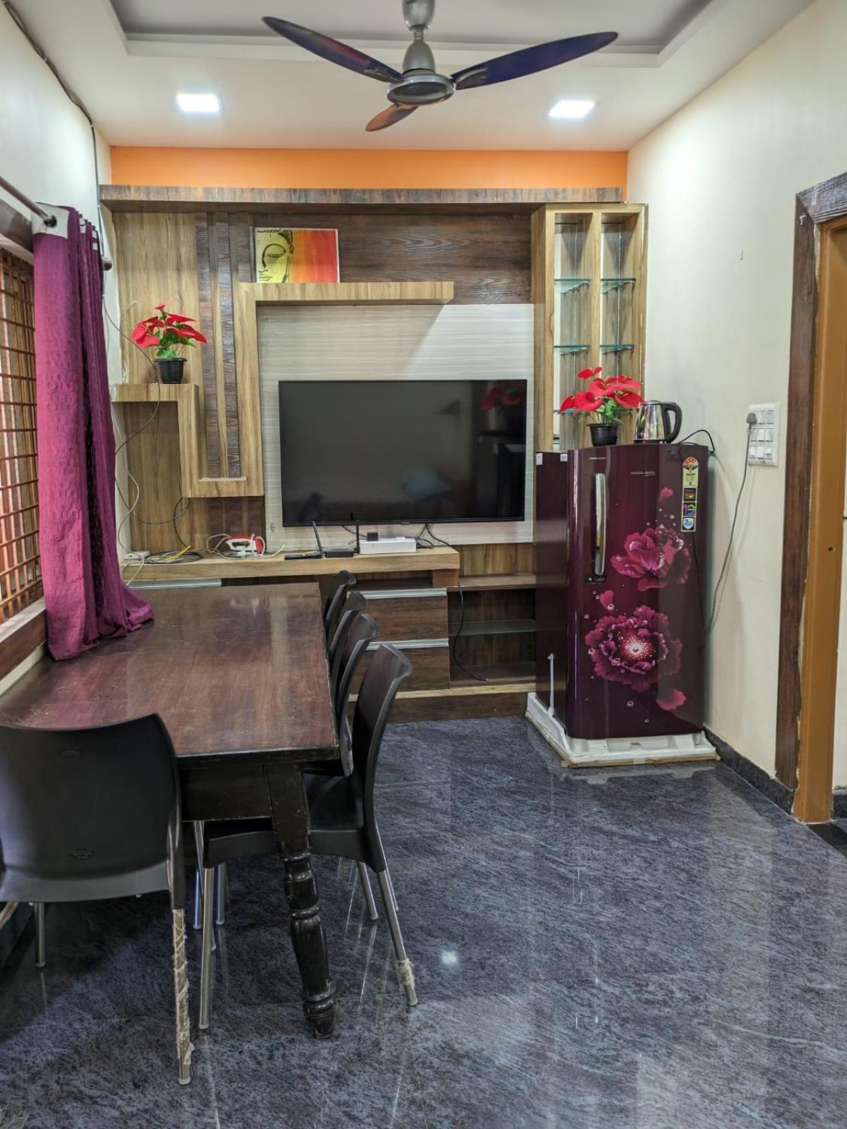 Vijayanagara Home Stay Hampi Exterior foto