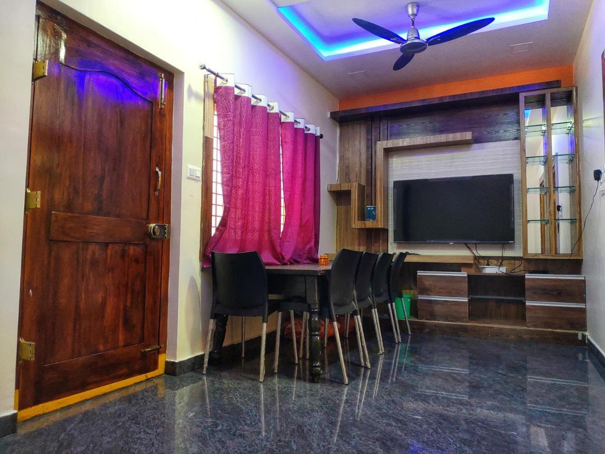 Vijayanagara Home Stay Hampi Exterior foto